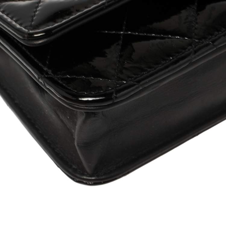 Pre Owned Chanel Black Quilted Patent Leather Reissue Wallet On Chain