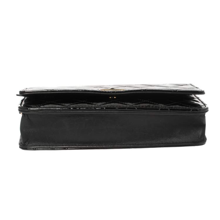 Pre Owned Chanel Black Quilted Patent Leather Reissue Wallet On Chain