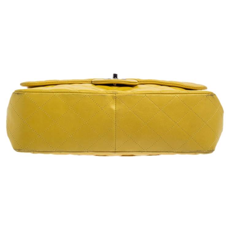 Pre Owned Chanel Yellow Quilted Leather Jumbo Classic Single Flap Bag