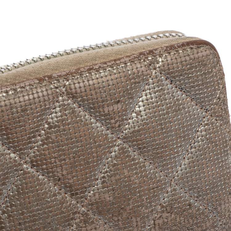 Pre Owned Chanel Metallic Beige Quilted Leather Zip Around Coin Purse