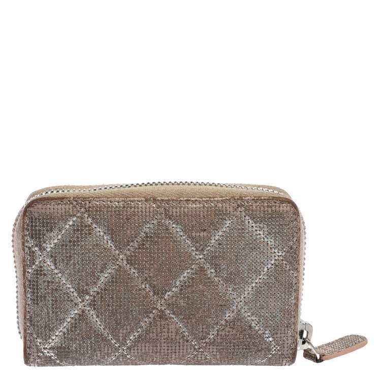 Pre Owned Chanel Metallic Beige Quilted Leather Zip Around Coin Purse