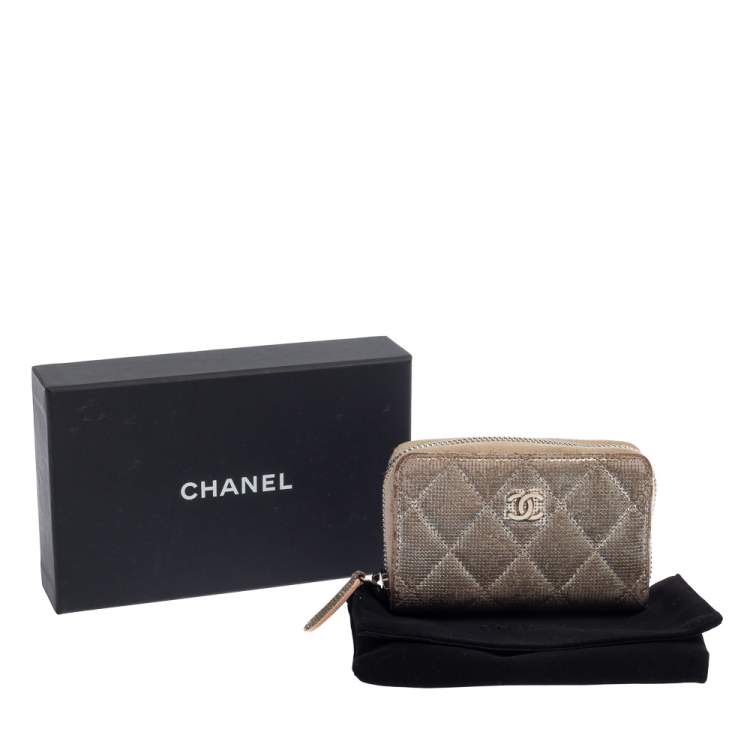 Pre Owned Chanel Metallic Beige Quilted Leather Zip Around Coin Purse
