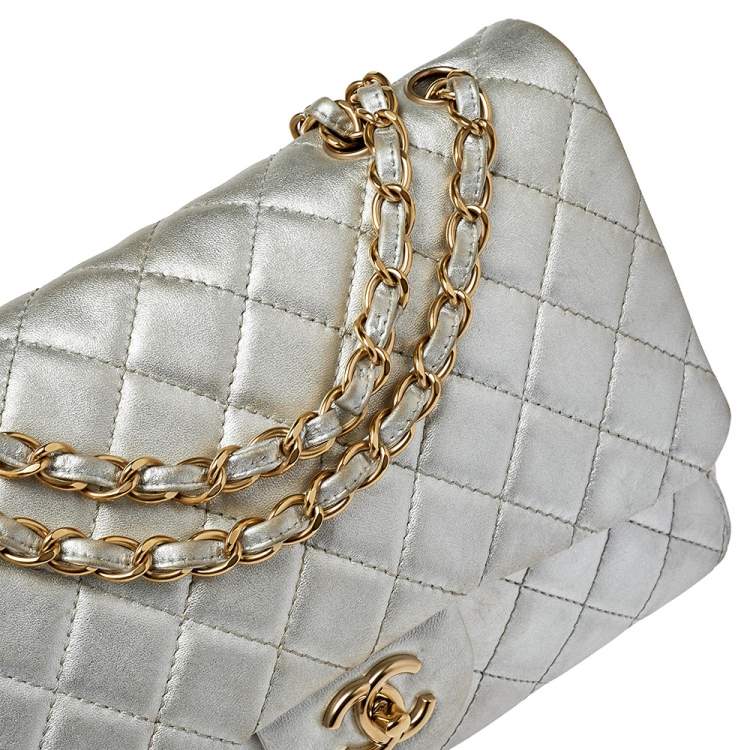 Pre Owned Chanel Silver Quilted Leather Jumbo Classic Single Flap Bag