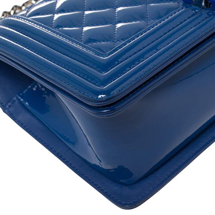 Pre Owned Chanel Blue Quilted Patent Leather Medium Plexiglass Boy Flap Bag