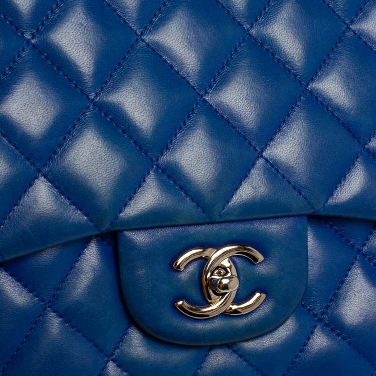 Pre Owned Chanel Blue Quilted Lambskin Leather Jumbo Classic Single Flap Bag