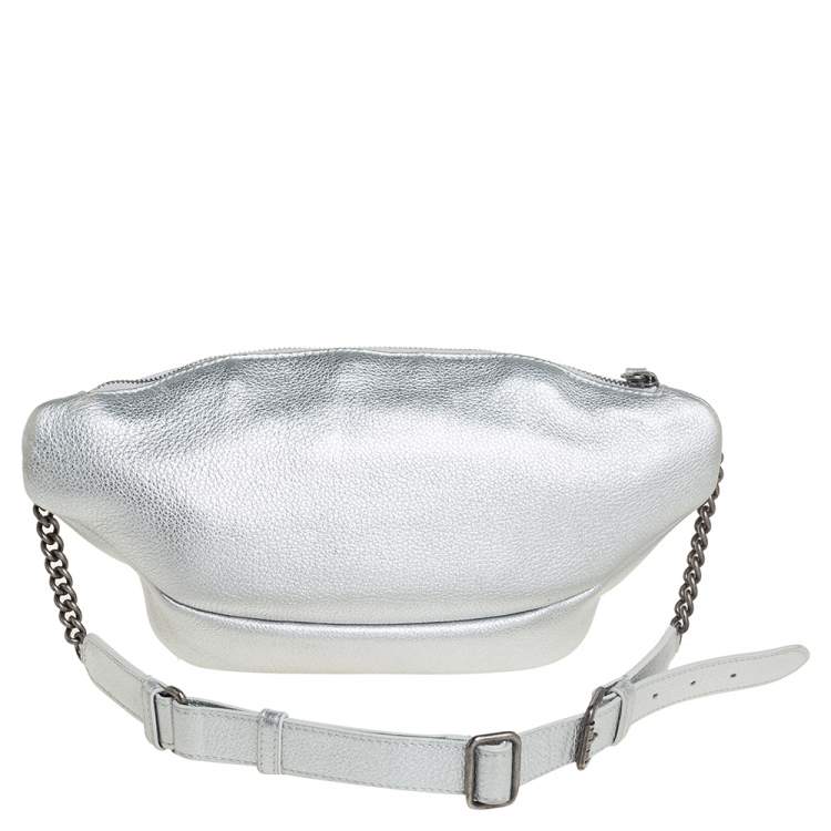 Pre Owned Chanel Silver Quilted Leather Casual Rock Belt Bag