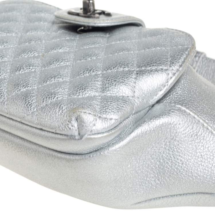 Pre Owned Chanel Silver Quilted Leather Casual Rock Belt Bag