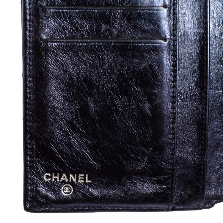 Pre Owned Chanel Metallic Blue Quilted Leather Reissue Trifold Wallet