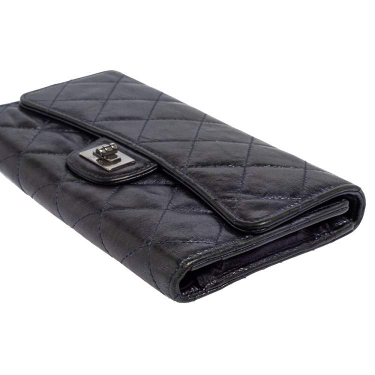 Pre Owned Chanel Metallic Blue Quilted Leather Reissue Trifold Wallet
