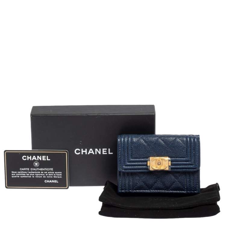 Pre Owned Chanel Blue Quilted Caviar Leather Boy Card Holder