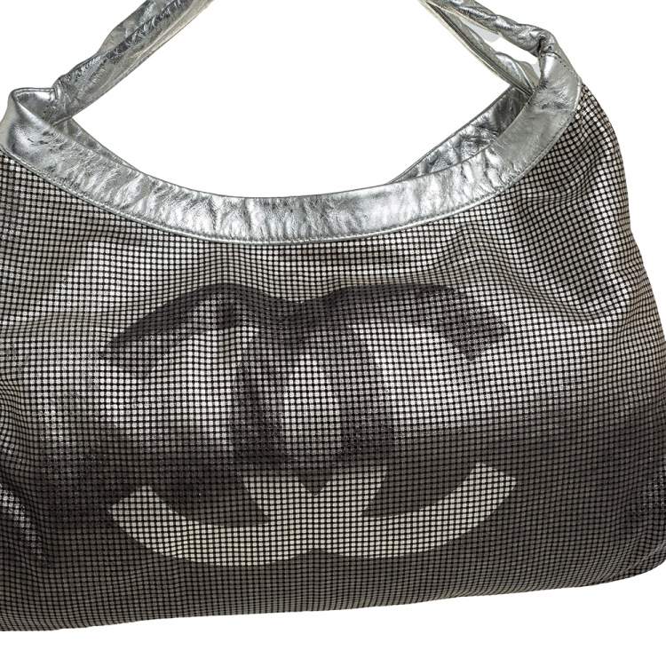 Pre Owned Chanel Metallic Ombre Leather Hollywood CC Hobo