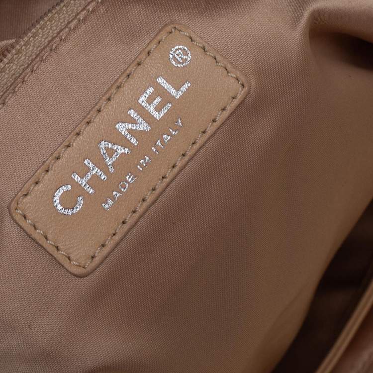 Pre Owned Chanel Metallic Ombre Leather Hollywood CC Hobo