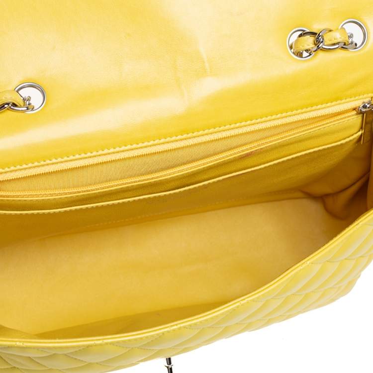 Pre Owned Chanel Yellow Quilted Lambskin Leather Jumbo Classic Single Flap Bag
