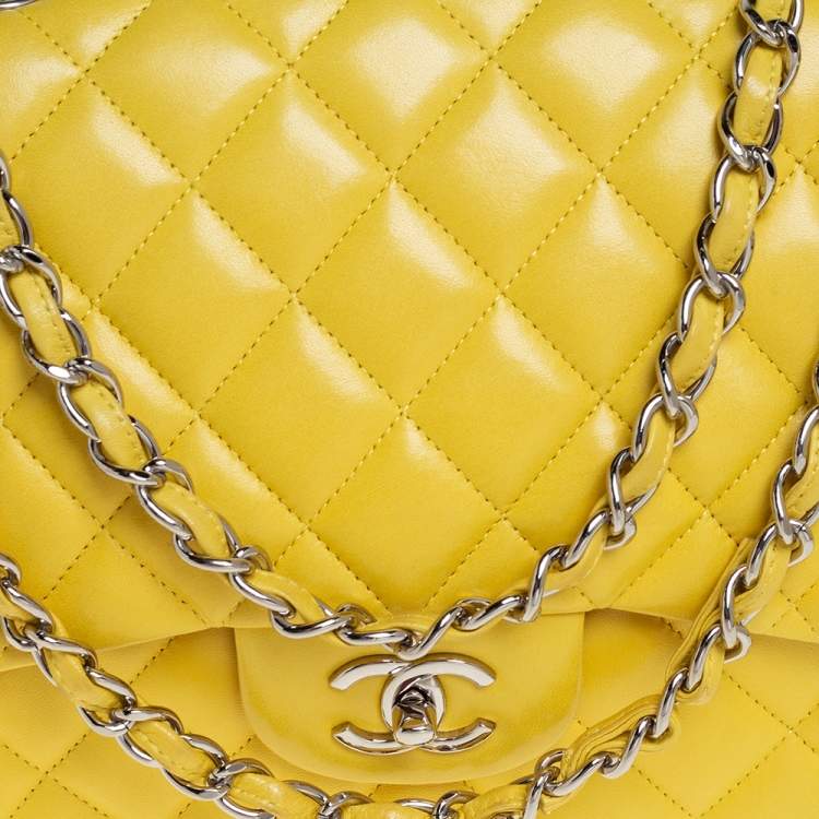 Pre Owned Chanel Yellow Quilted Lambskin Leather Jumbo Classic Single Flap Bag