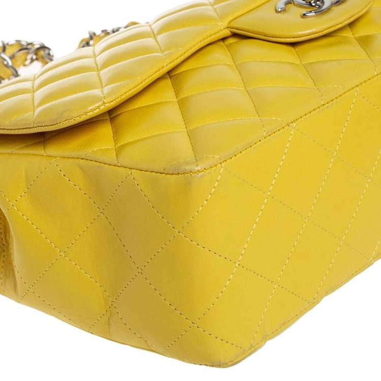 Pre Owned Chanel Yellow Quilted Lambskin Leather Jumbo Classic Single Flap Bag
