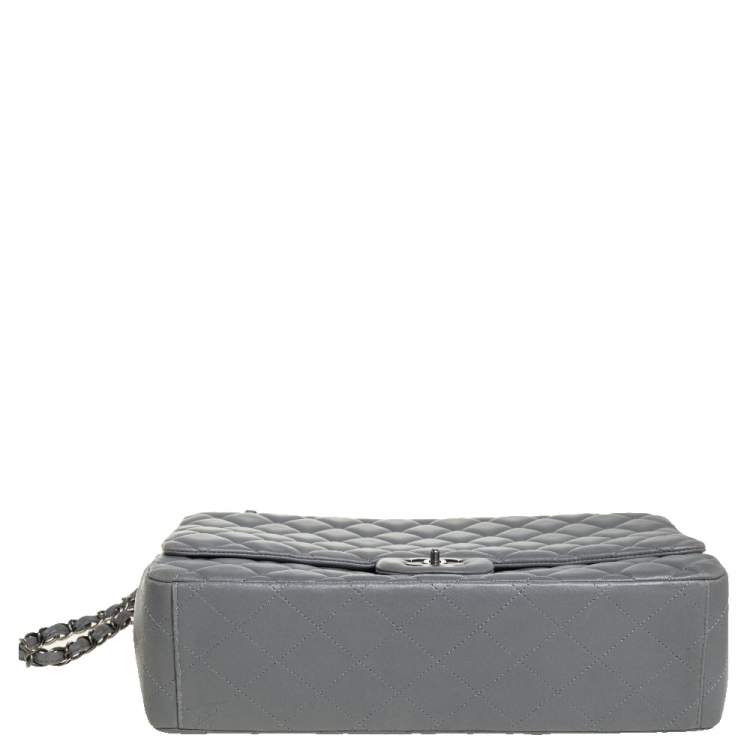Pre Owned Chanel Grey Quilted Lambskin Leather Maxi Classic Single Flap Bag