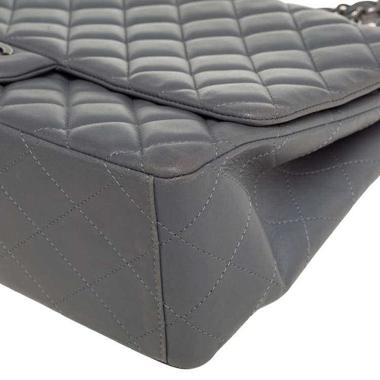 Pre Owned Chanel Grey Quilted Lambskin Leather Maxi Classic Single Flap Bag
