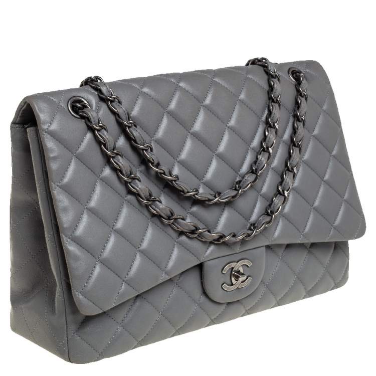 Pre Owned Chanel Grey Quilted Lambskin Leather Maxi Classic Single Flap Bag