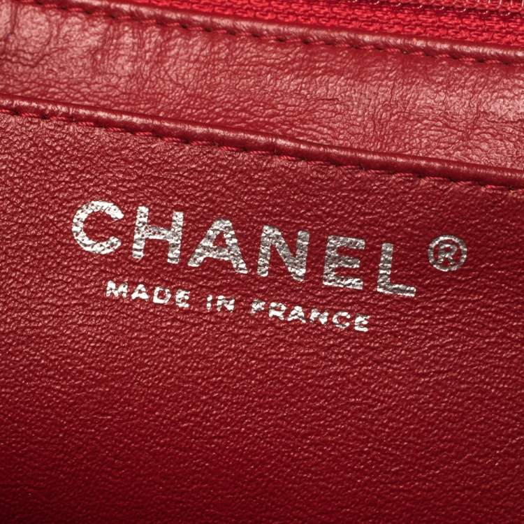 Pre Owned Chanel Red Quilted Leather Maxi Classic Double Flap Bag