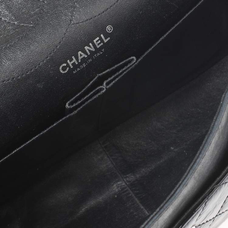 Pre Owned Chanel Black Quilted Patent Leather Jumbo Reissue 2.55 Classic 227 Flap Bag