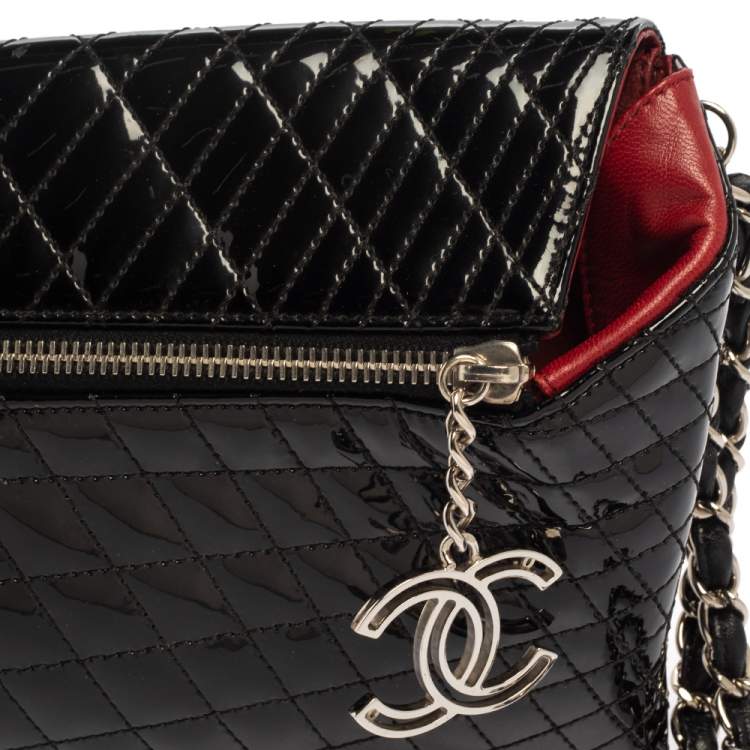 Pre Owned Chanel Black Quilted Patent Leather Gala Zip Clutch