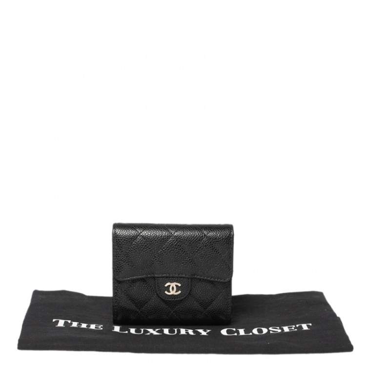 Pre Owned Chanel Black Quilted Caviar Leather Classic Trifold Flap Wallet