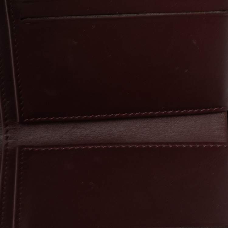 Pre Owned Chanel Black Quilted Caviar Leather Classic Trifold Flap Wallet