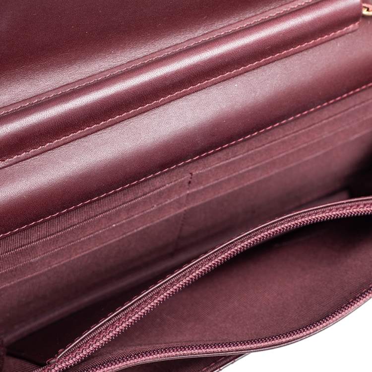 Pre Owned Chanel Burgundy Quilted Patent Leather Reissue Wallet On Chain
