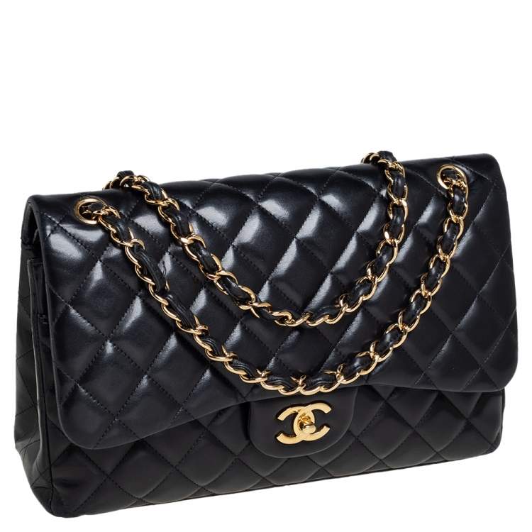 Pre Owned Chanel Black Quilted Lambskin Leather Jumbo Classic Double Flap Bag