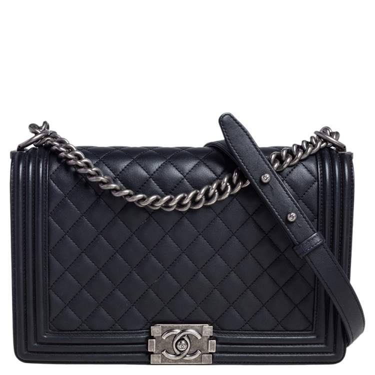 Chanel Black Quilted Leather New Medium Boy Flap Bag Chanel | The Luxury  Closet
