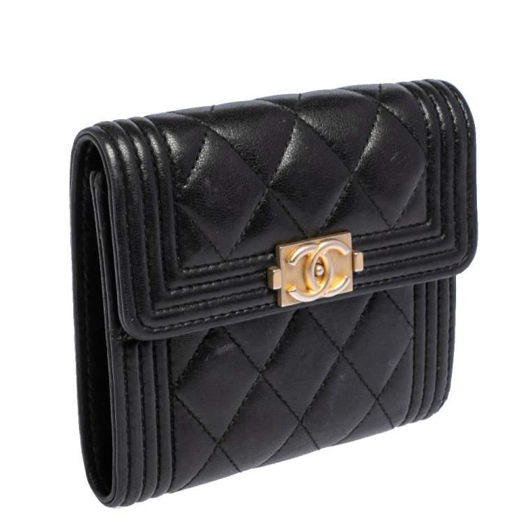 Pre Owned Chanel Black Quilted Lambskin Leather Small Boy Wallet