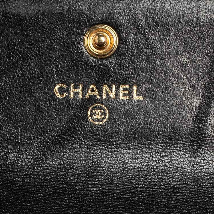 Pre Owned Chanel Black Quilted Lambskin Leather Small Boy Wallet