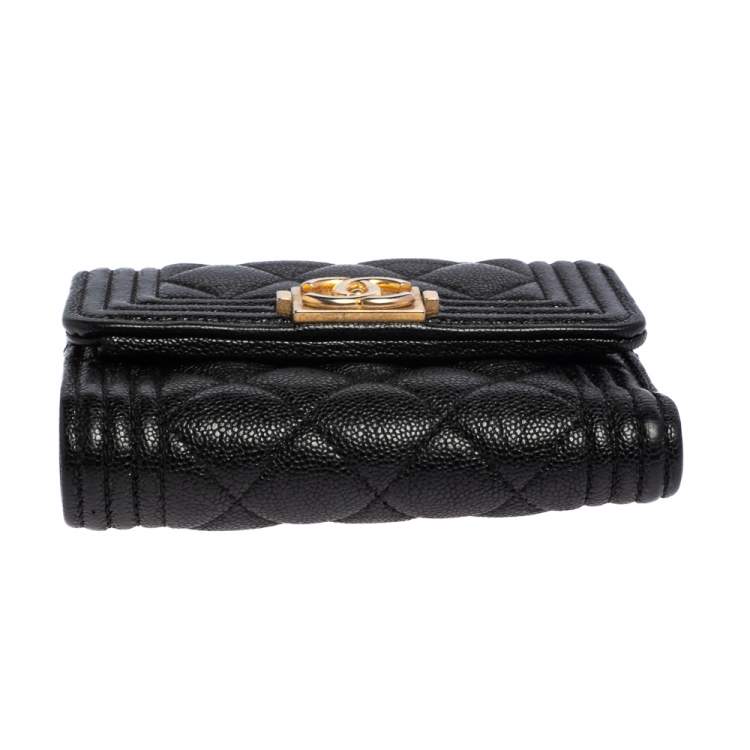 Pre Owned Chanel Black Quilted Caviar Leather Small Boy Wallet