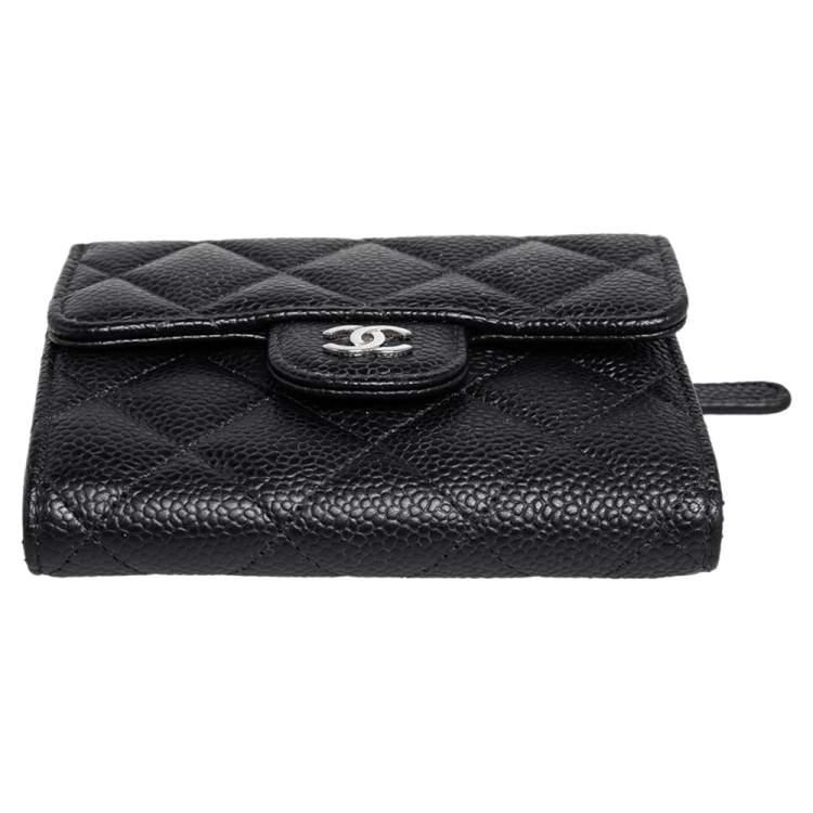 Pre Owned Chanel Black Quilted Caviar Leather Classic Trifold Flap Wallet