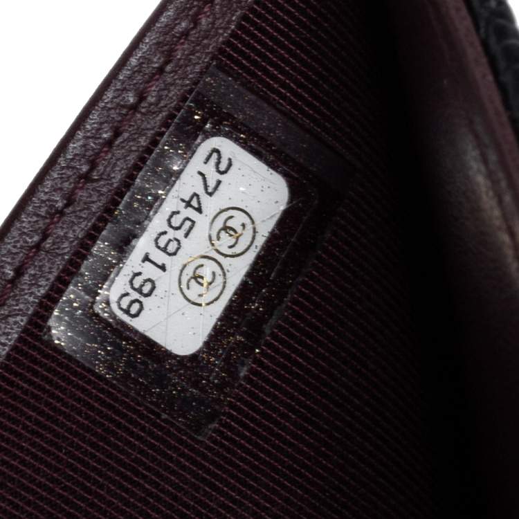 Pre Owned Chanel Black Quilted Caviar Leather Classic Trifold Flap Wallet
