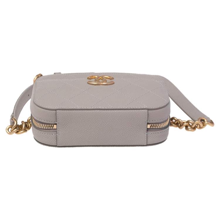Pre Owned Chanel Grey Quilted Caviar Leather CC Belt Bag