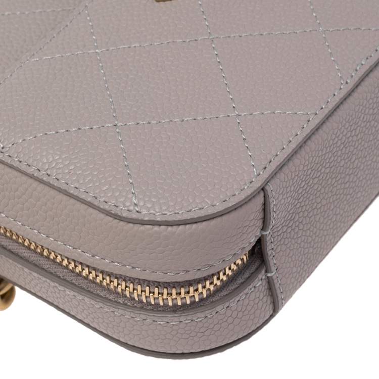 Pre Owned Chanel Grey Quilted Caviar Leather CC Belt Bag