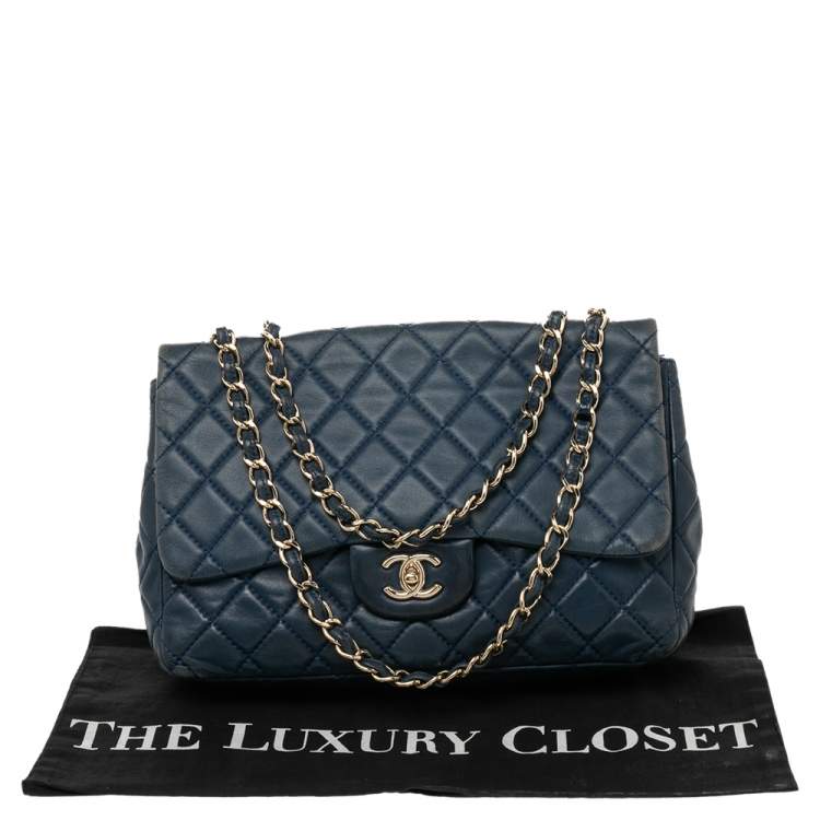 مملوكة مسبقًا Chanel Blue Quilted Leather Jumbo Classic Single Flap Bag