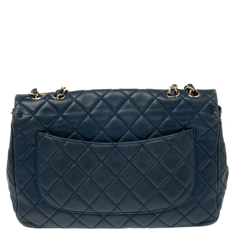 مملوكة مسبقًا Chanel Blue Quilted Leather Jumbo Classic Single Flap Bag