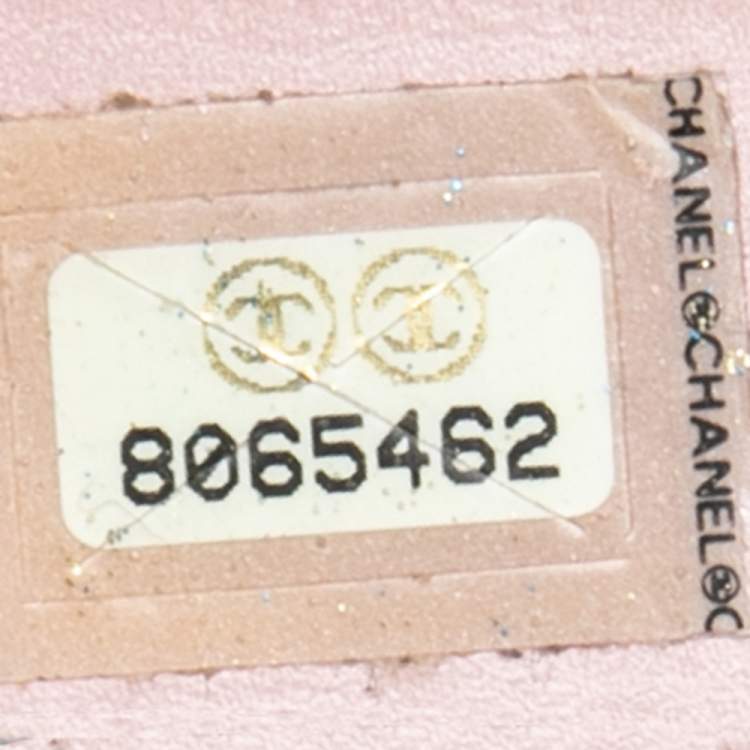 Pre Owned Chanel Pink Nylon Travel Line Hobo