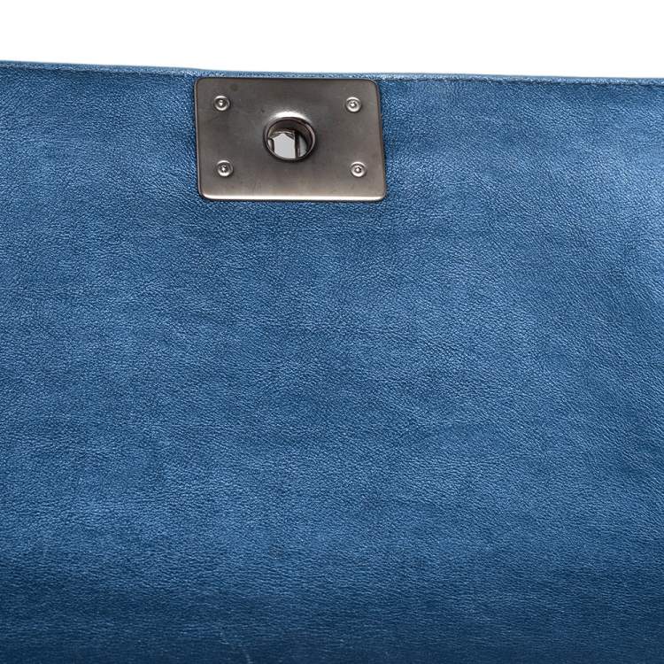 Pre Owned Chanel Blue Perforated Quilted Leather Medium Boy Flap Bag