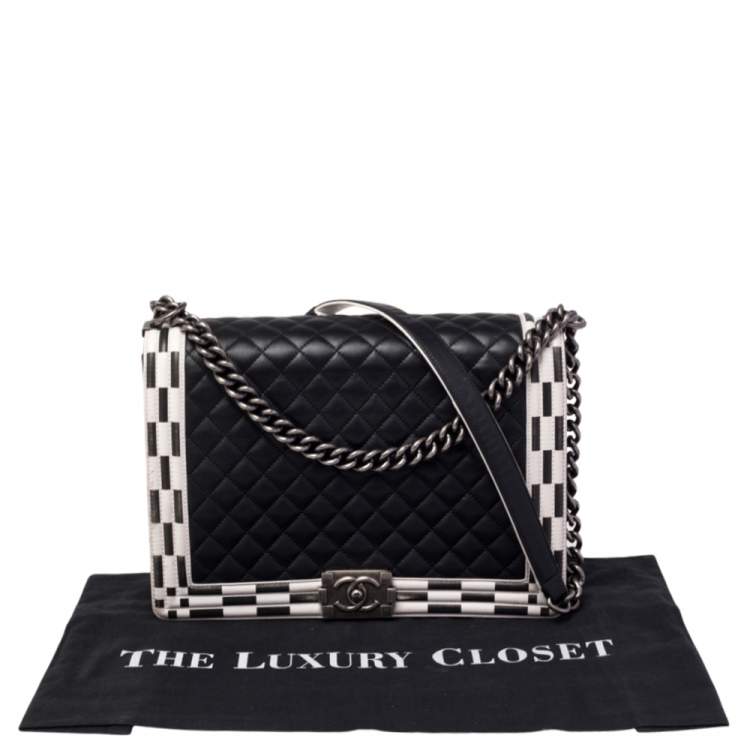 Pre Owned Chanel Black/White Quilted Leather Large Checkerboard Trim Boy Flap Bag