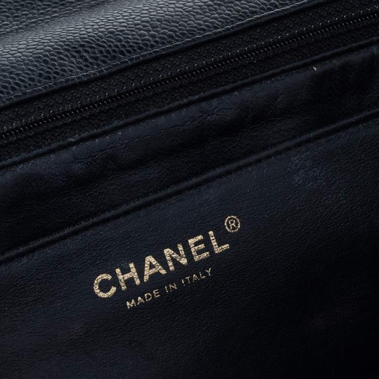 Pre Owned Chanel Black Quilted Caviar Leather Jumbo Classic Single Flap Bag