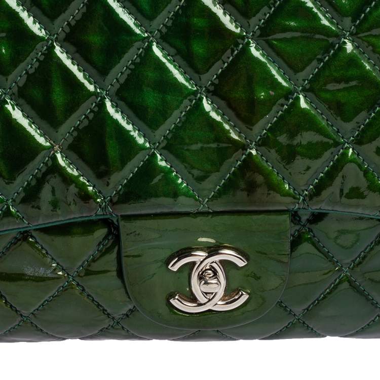 Pre Owned Chanel Green Quilted Patent Leather Jumbo Classic Single Flap Bag