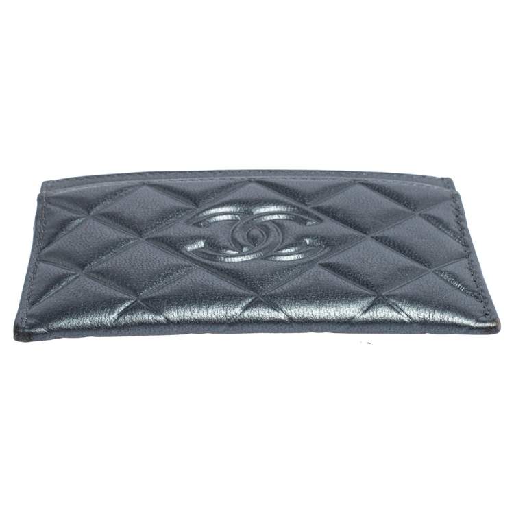 Pre Owned Chanel Metallic Grey Quilted Leather CC Card holder 