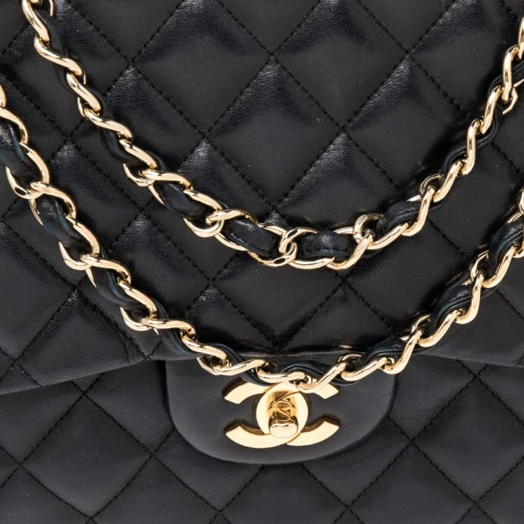 Pre Owned Chanel Black Quilted Lambskin Leather Jumbo Classic Single Flap Bag