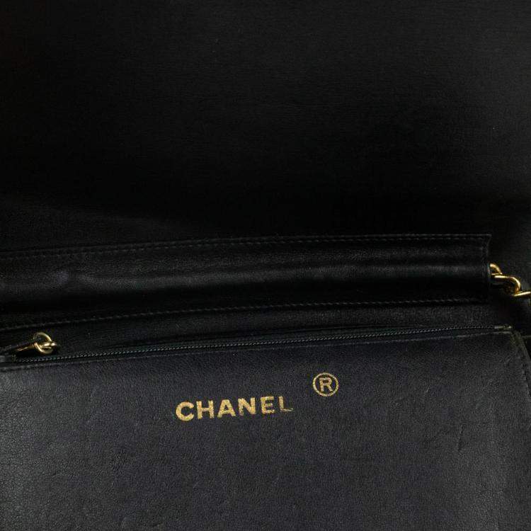 Pre Owned Chanel Black Patent Leather Vintage Flap Bag