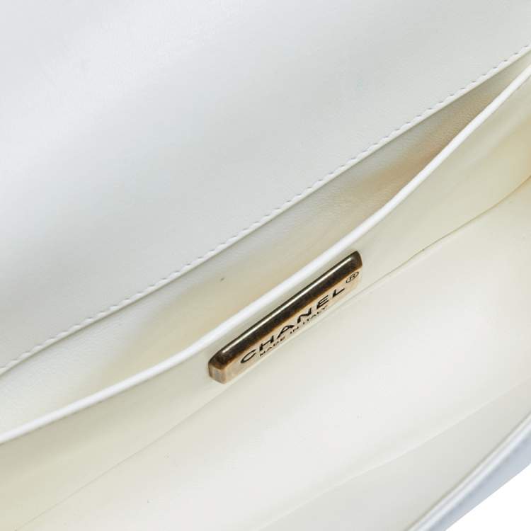 Pre Owned Chanel White/Brown Python and Leather Medium Boy Flap Bag