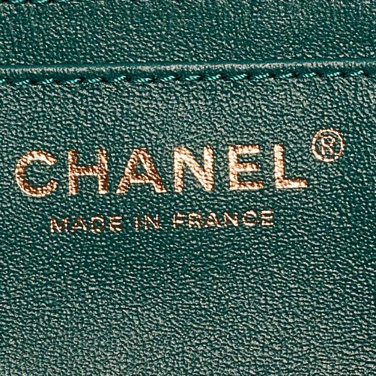 Pre Owned Chanel Metallic Green Quilted Leather Crystal CC Single Flap Shoulder Bag