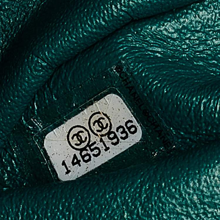 Pre Owned Chanel Metallic Green Quilted Leather Crystal CC Single Flap Shoulder Bag